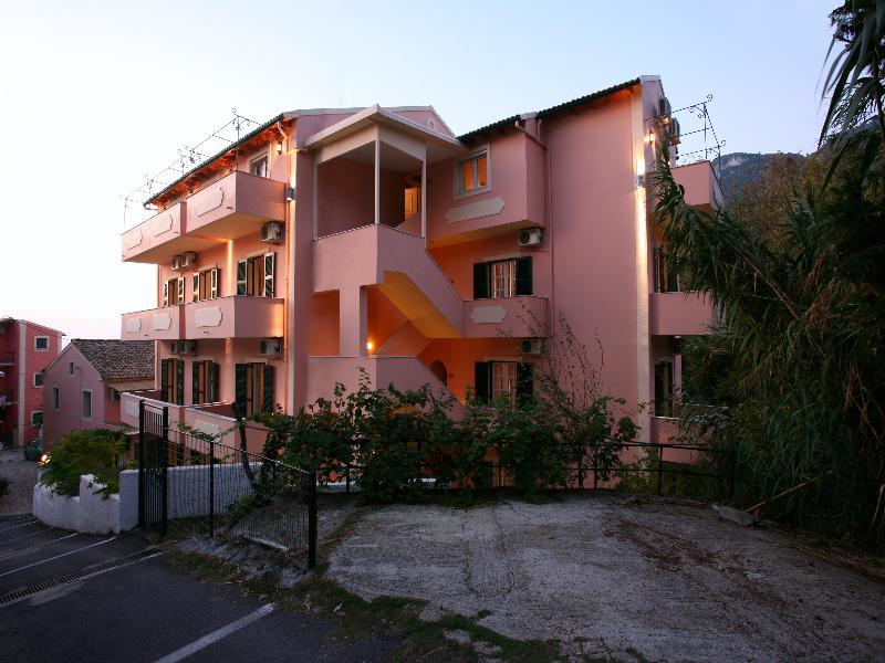 Alexis Apartments Benitses  Eksteriør bilde